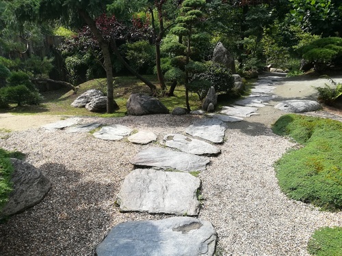 jak urządzić ogród w stylu japońskim 